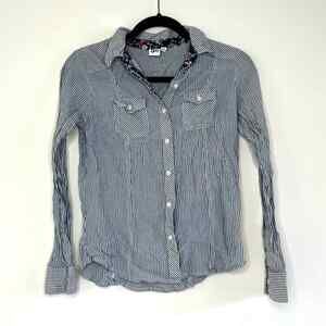 SO button down blue striped shirt size large flowered collar